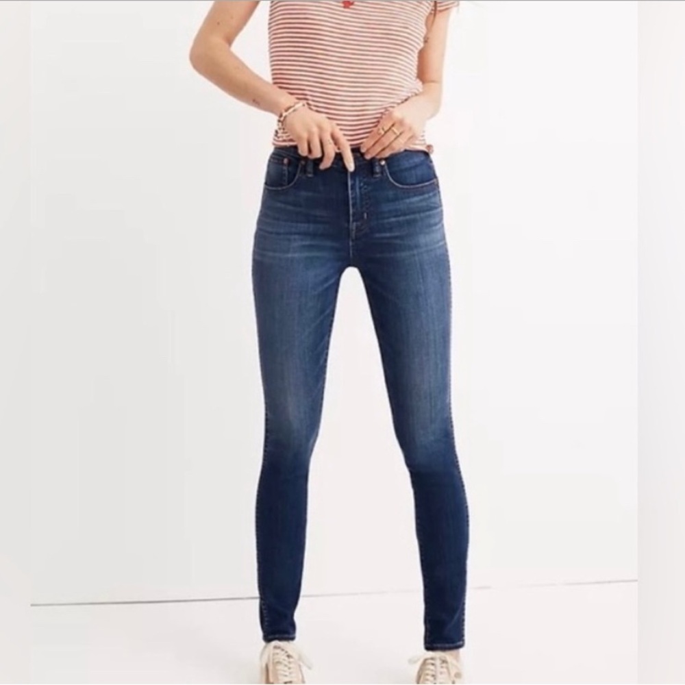 🔴5 for $25- Madewell 10" High Rise Skinny blue Jeans 26